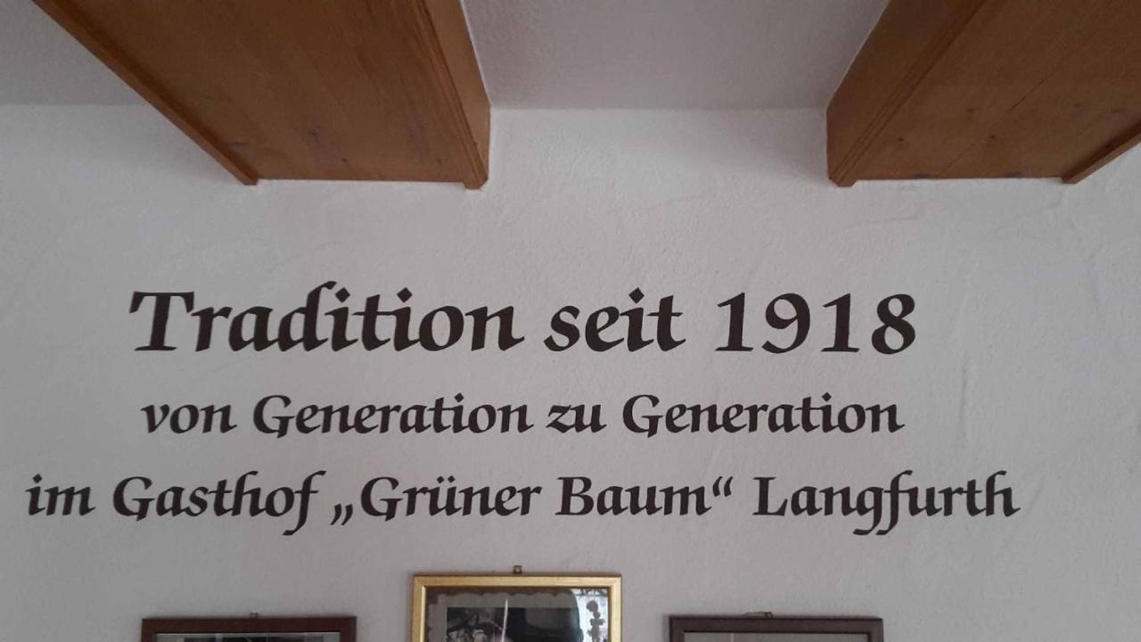 Gasthof Gruener Baum Oberlangfurth Extérieur photo
